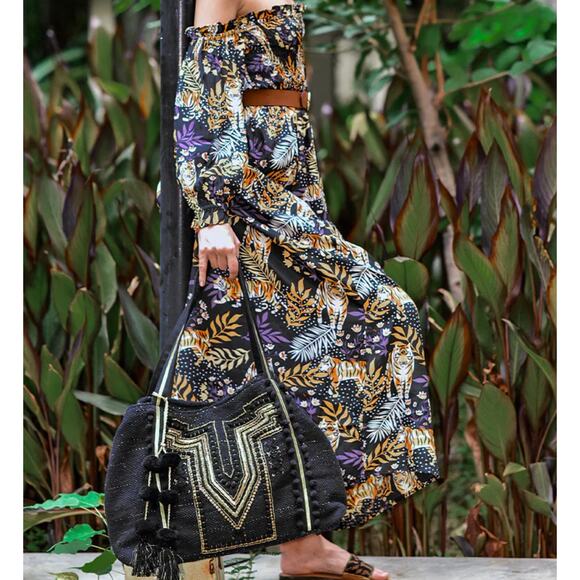 NWT America & Beyond Embellished Tote Black Limo Embellished Shoulder Bag - Picture 2 of 7